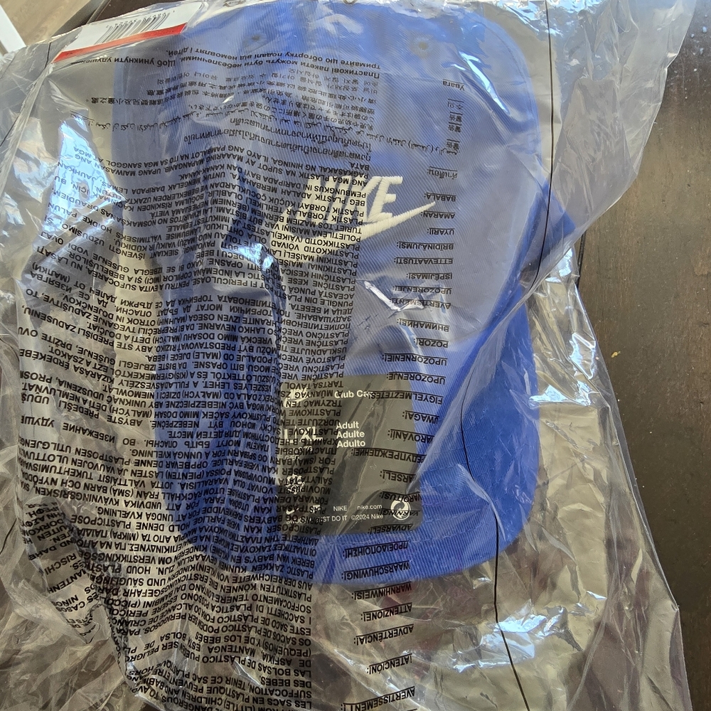 Unisex Unisex Nike Club Unstructured Futura Wash Hat Royal Blue. New with Tags. - Picture 6 of 6